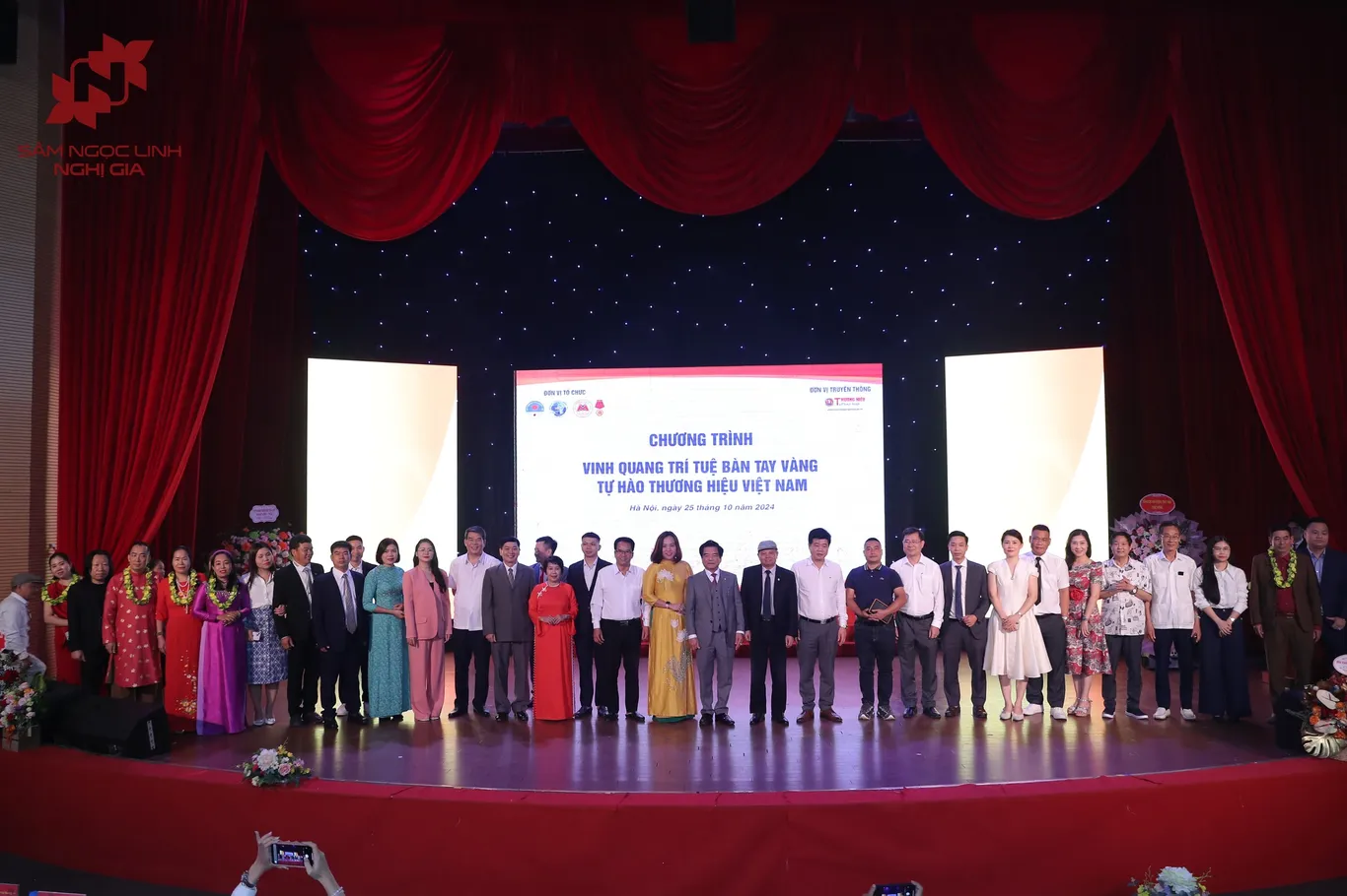 Sâm Ngọc Linh Nghị Gia Gia Nhập Hội Nghệ Nhân Và Thương Hiệu Việt Nam - Ảnh 1