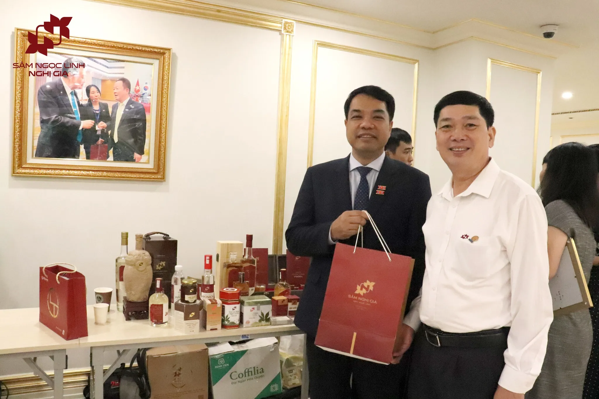 Sâm Ngọc Linh Nghị Gia Chính Thức Gia Nhập Hiệp Hội Doanh Nghiệp Vừa Và Nhỏ Hà Nội - Ảnh 6