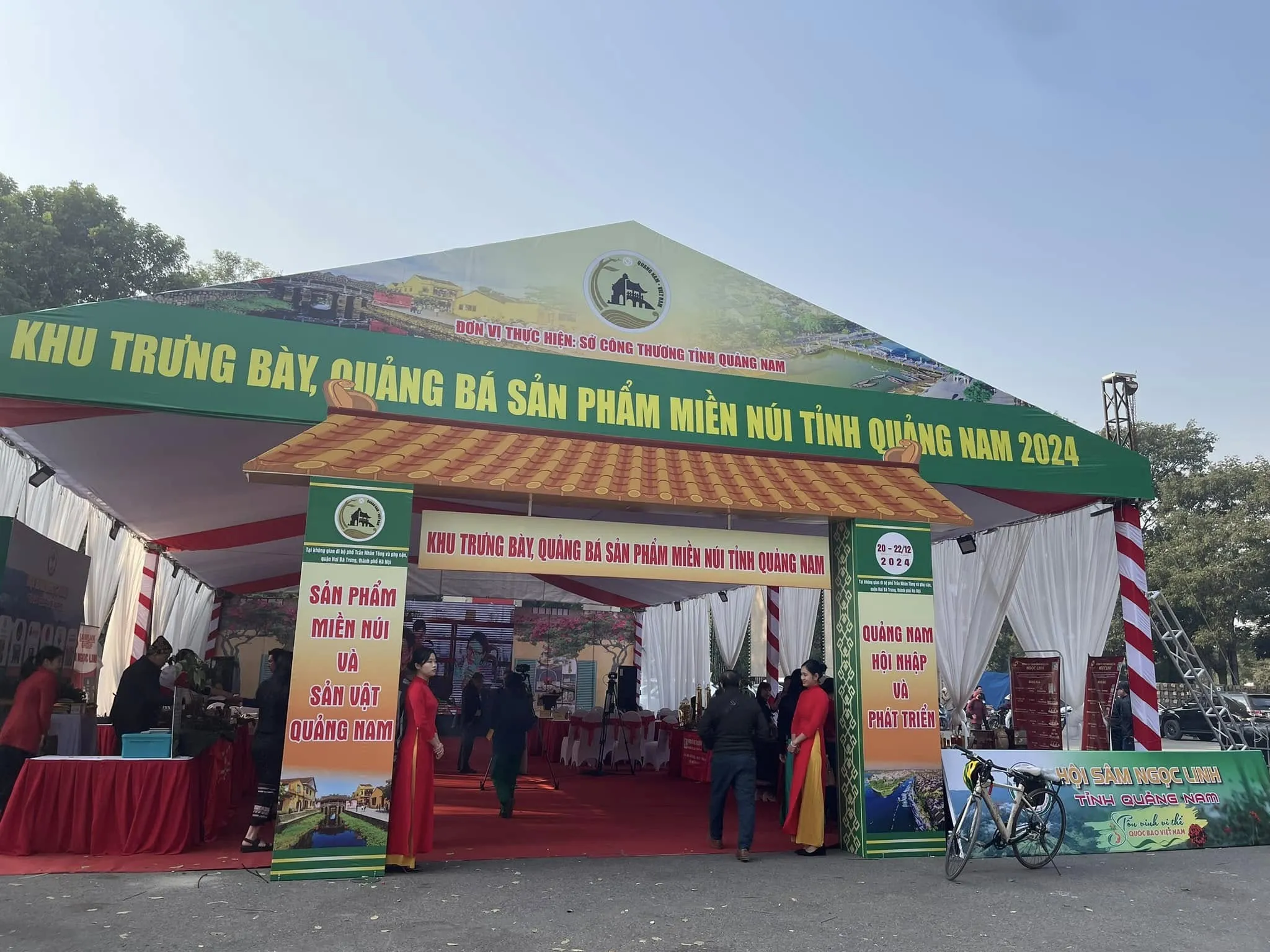 Sâm Ngọc Linh Nghị Gia Tỏa Sáng Tại Hội Nghị Kết Nối Giao Thương Quảng Nam 2024 Ảnh 1