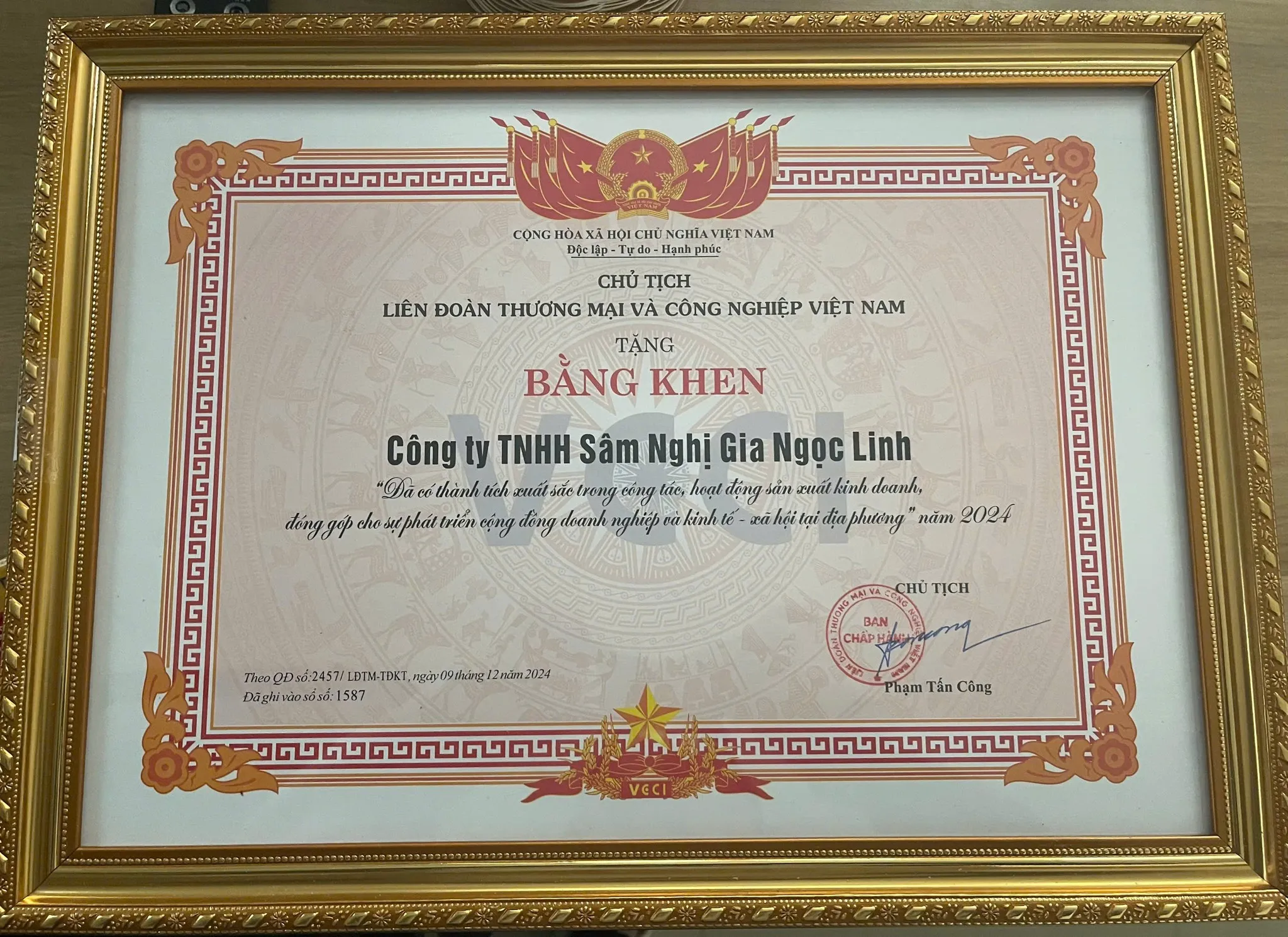 Sâm Ngọc Linh Nghị Gia - Vinh Dự Đồng Hành Cùng Lễ Tôn Vinh Doanh Nhân, Doanh Nghiệp Thăng Long 2024 Ảnh 9